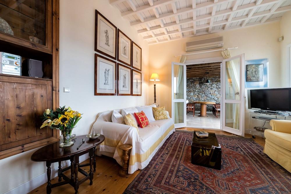 Villa Galaxy Ftelia  ภายนอก รูปภาพ